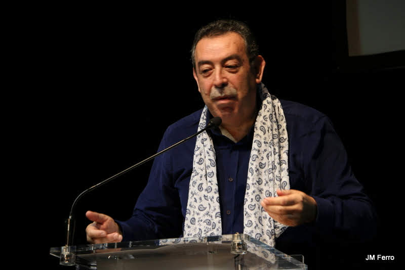 Explorando las Pulgas Dramáticas de José Moreno&nbsp;Arenas.